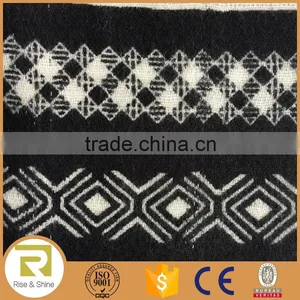 Wholesale 100% Acrylic Yarn Dyed Abstract Pattern Fringed Square Shawl Scarf thumbnail-3