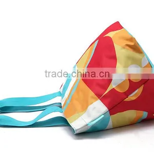 Fashionable High Quality Tote Shopping Waterproof Promotional Beach Bag thumbnail-2
