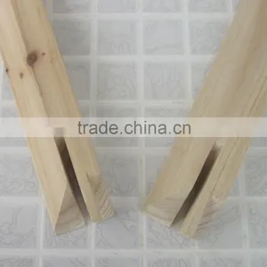 Wooden Stretcher Bar And Wooden Wedge thumbnail-1