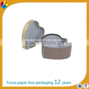 Handmade Cardboard Heart Shaped Gift Box thumbnail-3