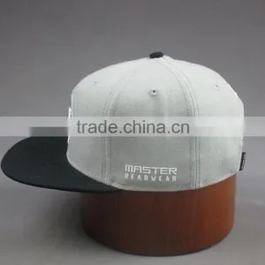 2016 Popular Fabric With 100% Ployester Snapback Cap thumbnail-3