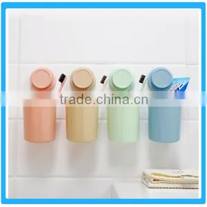 Good Design Plastic Sucker Toothbrush Cup thumbnail-1