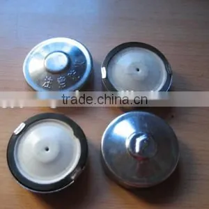China Supplier High Quality Diesel Fuel Tank Cap for Tractor thumbnail-6