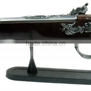 High Quality Replica Wooden Gun for Kids thumbnail-3