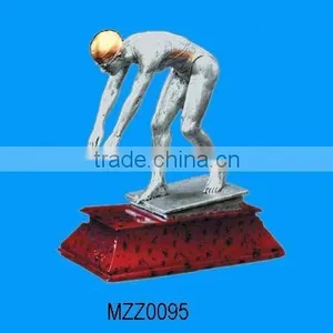 Polyresin Swimmer Throphy thumbnail-1