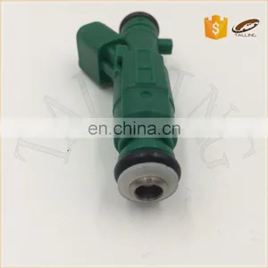 High Reliable Auto Engine Parts Gas Fuel Injector 35310-2E100 353102E100 for Hyu-nda i thumbnail-1