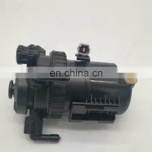 Hot Sale High Quality Wholesale Automotive Parts Fuel Filter OEM 23300-0L041 for HILUX thumbnail-4