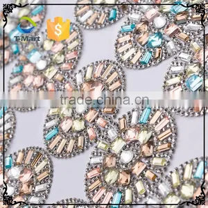 Hot Selling Hot Fix Rhinestone Sheet /Wholesale Export Iron On Rhinestone Sheet thumbnail-3