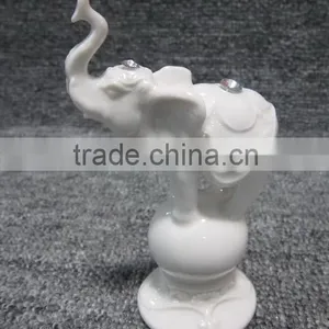 Ceramic Elephant Decoration thumbnail-1