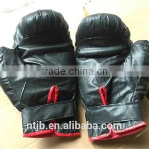 High Quality pu Material Germany Boxing Gloves thumbnail-2