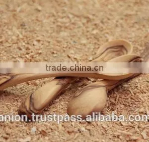 Olive Wood Carved Spoon thumbnail-1