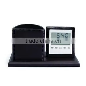 Leather Clock thumbnail-1