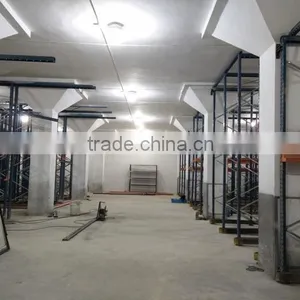 Cold Storage Room With Storage Racks Inside thumbnail-4