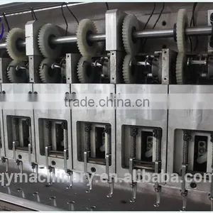 QINYUAN 33 Heads Computerized Embroidery Quilting Machine thumbnail-3
