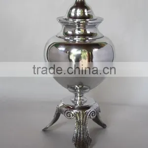 Aluminium Table Lamp With Three Legs Available With Electric Wiring Made in Cast Aluminium thumbnail-1