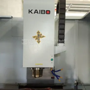 China Used Cnc Vertical Automatic Working Machining Center thumbnail-5