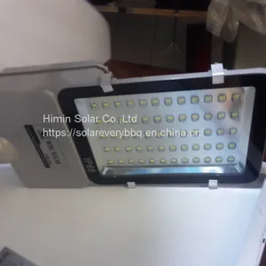 Integrated Solar Street Light thumbnail-2