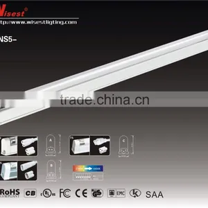 MNS4-tube Light Fixture thumbnail-1
