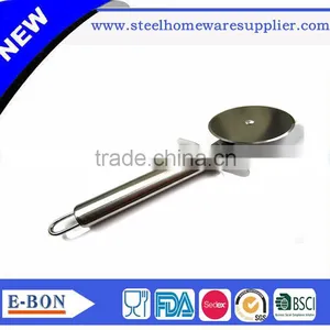 High Quality Stainless Steel Pizza Knife thumbnail-2