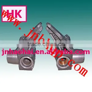 Good Quality Heavy Duty Truck Auto Spare Parts Front Spring Bracket AZ9719520005 thumbnail-4