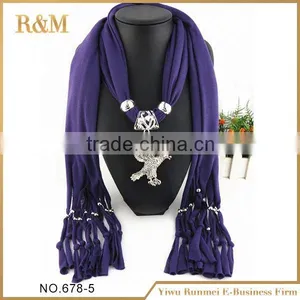 New and Hot Fashionable Girls Fashion Scarf Wholesale thumbnail-5