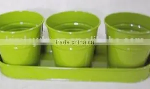 Set of 3 Garden Planter Pots With Drainage Holes thumbnail-2