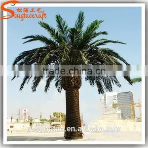 Artificial Date Palm Tree Hight Quatily Landscaping Garden Decoration Fiberglass Large Colorful Coconut Palm Tree for Sale thumbnail-5