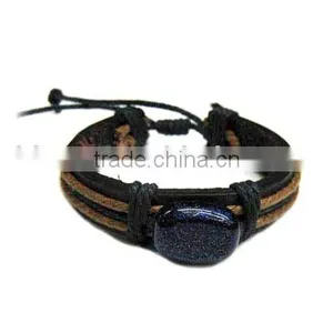 Leather Bracelet/jewelry thumbnail-1
