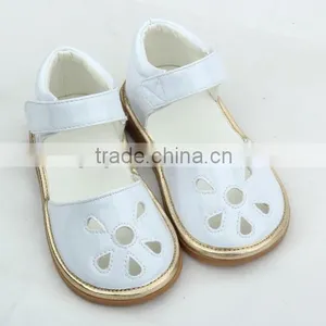 Hot Selling Skidproof Petal Squeaky Toddler Music Notes Shoes thumbnail-4