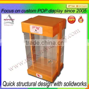 High Quality Bamboo and Glass Display Showcase for Sunglass Retail Stores thumbnail-3