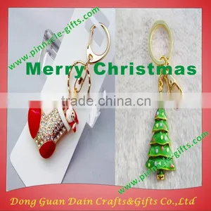 Customized Souvenir Christmas Gifts Pewter Keychains thumbnail-1