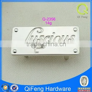 Q-2356 Light Gold Metal Label Use in Bags Silver Logo Plate thumbnail-1