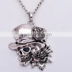 Hiphop Imitation Jewelry Halloween Necklace Punk Skull Pendant With Flower Statment Necklace Sweater Chain Yiwu Factory thumbnail-1