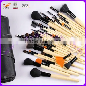 Professional Makeup Brush Set thumbnail-1