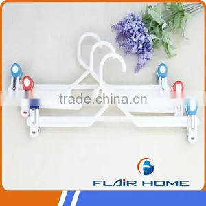 Cheap Plastic Hanger With Peg Hooks FLH001 thumbnail-1