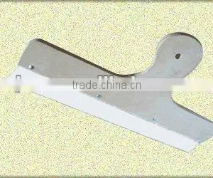 Wooden Handle Stainless Steel Scraper thumbnail-1