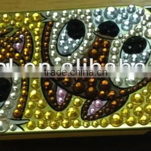 Pretty Sliding Mint Tin With Crystal Pattern thumbnail-1
