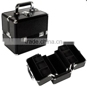 Black Aluminum Cosmetic Case With Handle thumbnail-1