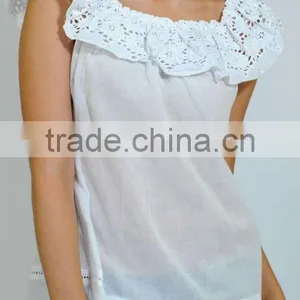 Beautiful White Summer Top thumbnail-1