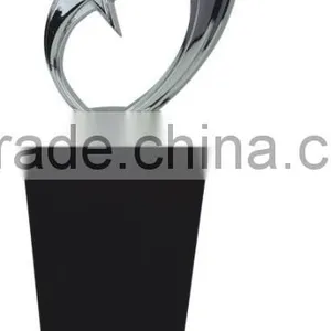2016 New Award Craft and Trophy thumbnail-2