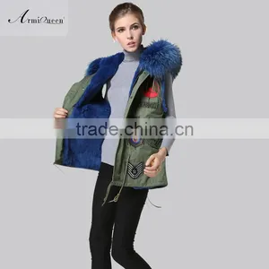 Facotory Price Fashion Fully Blue Collar Fur Vest ,winter Felman Short Fur Coat/gillet With Badge thumbnail-6