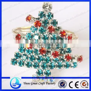 Christmas Tree Brooch thumbnail-1