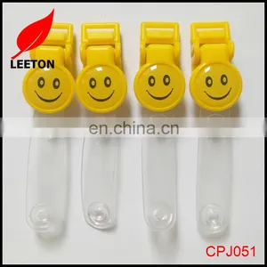 Factory Custom Logo Smile Face Plastic ID Badge Clip thumbnail-1