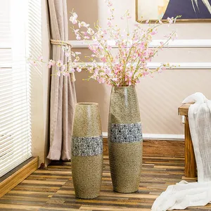 Fashion Modern Simple Olive Hand Made Jingdezhen Ceramic Vase For Coffee Shop Decor thumbnail-2
