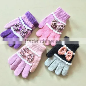Women's Wear Gloves thumbnail-4