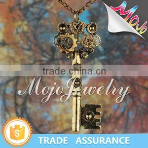 Fashion Design Antique Gold Necklace With Key Pendant on Sale thumbnail-2