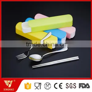 Travelling Japanese Tableware Suit in Colorful Plastic Box thumbnail-1
