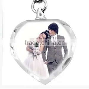 Hot Design 3d Engraving Crystal Heart Shape Keychain thumbnail-1