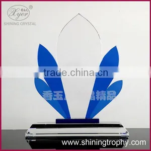 Tree Shaped Crystal Award Trophy thumbnail-1