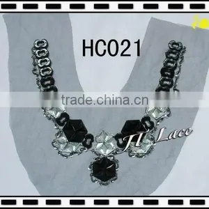 Fashion Neck Trims Motif thumbnail-1